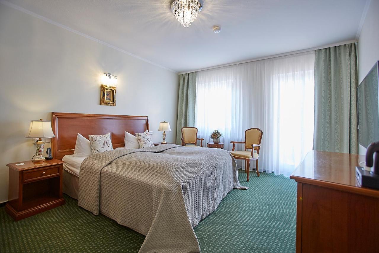 Beek Hotel 3*